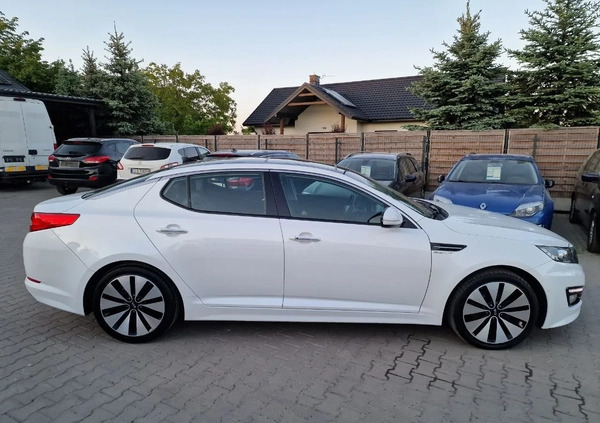 Kia Optima cena 39900 przebieg: 137765, rok produkcji 2012 z Lubartów małe 781